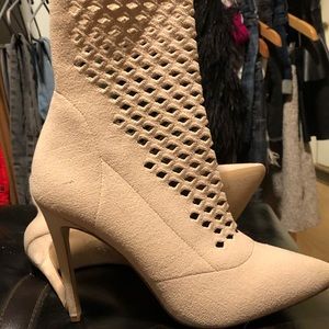 Aldo high heeled nude boots/booties